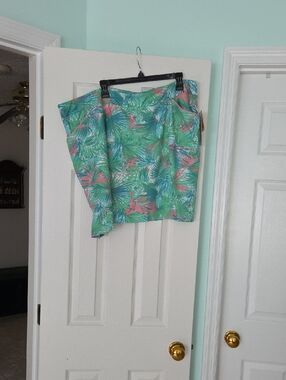 Ruby Rd. Tropical Palm Print Skort in Green and Pink